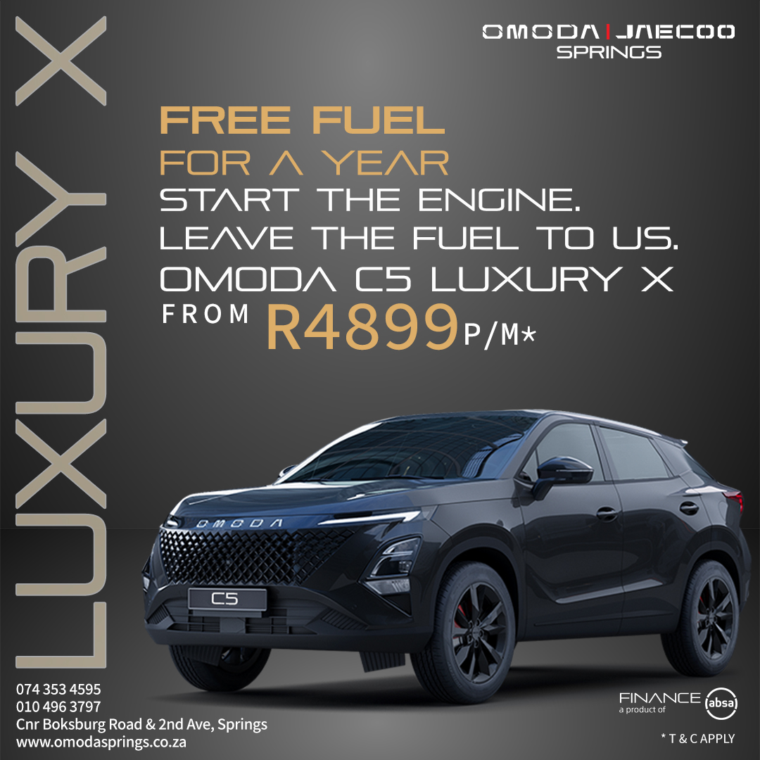 Promo poster for OMODA C5 Luxury X: dark gradient background, gold text about free fuel for a year, with a gray SUV at the bottom right.